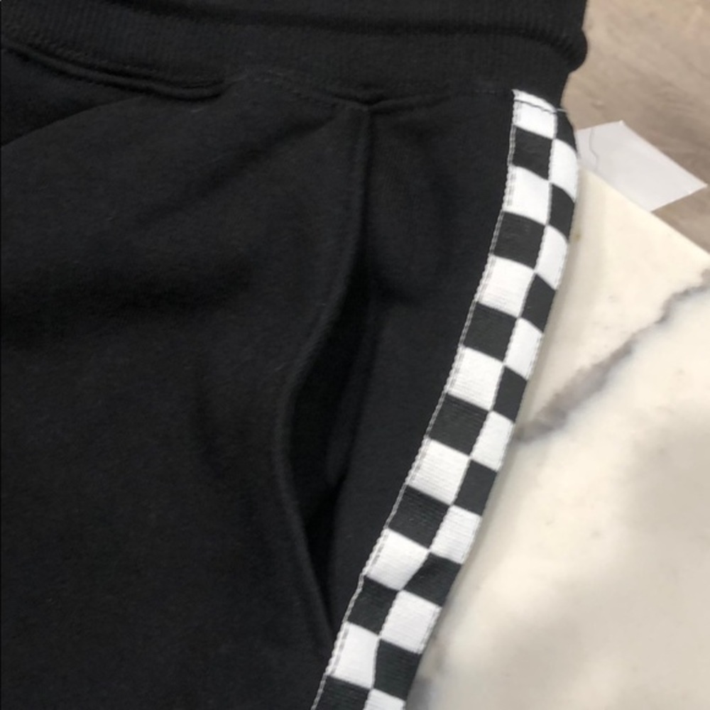Vans checkered sweats!! Multiple sizes! NWT 🔥🔥 - Picture 3 of 5